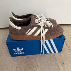 NWT Adidas Handball Spezial